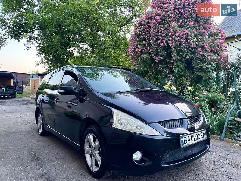 Мінівен Mitsubishi Grandis 2005 в Чернівцях
