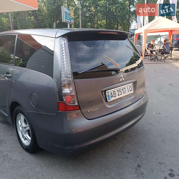 Минивэн Mitsubishi Grandis 2008 в Виннице