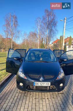 Мінівен Mitsubishi Grandis 2005 в Рівному