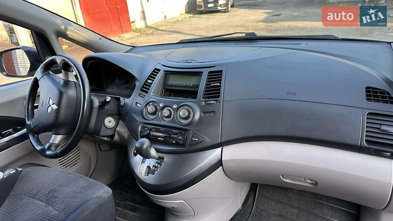 Минивэн Mitsubishi Grandis 2007 в Киеве