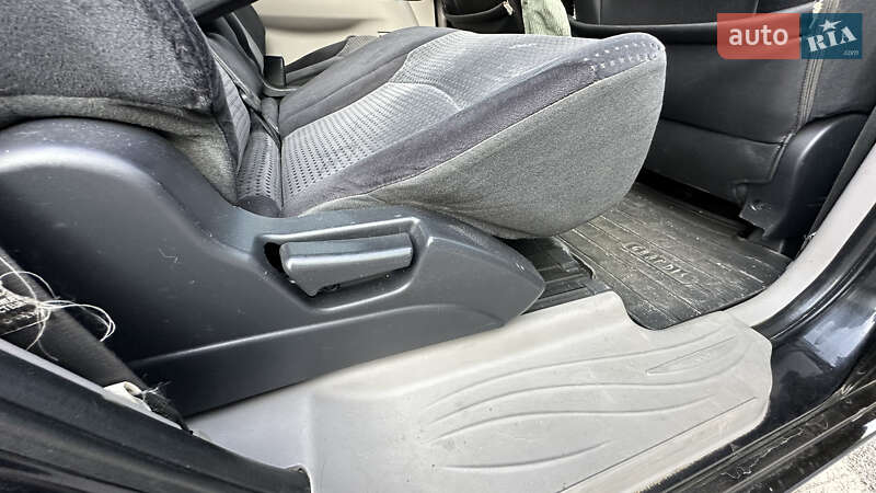 Минивэн Mitsubishi Grandis 2007 в Киеве