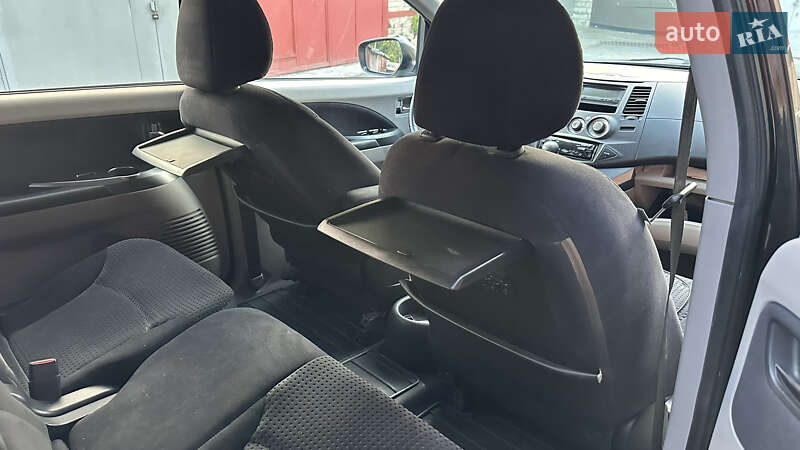 Минивэн Mitsubishi Grandis 2007 в Киеве