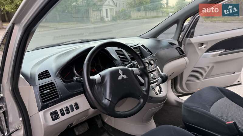 Минивэн Mitsubishi Grandis 2010 в Желтых Водах