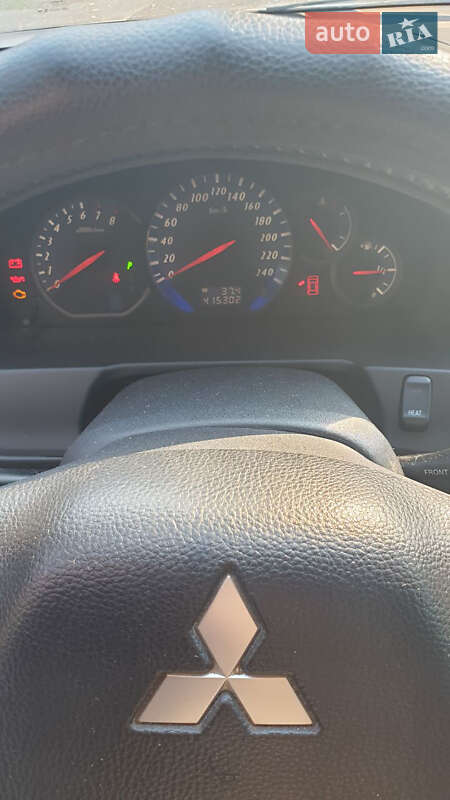 Минивэн Mitsubishi Grandis 2007 в Киеве