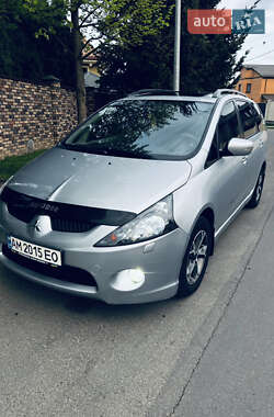 Минивэн Mitsubishi Grandis 2006 в Киеве