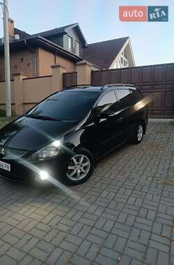 Мінівен Mitsubishi Grandis 2005 в 
