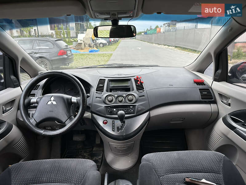 Минивэн Mitsubishi Grandis 2007 в Луцке