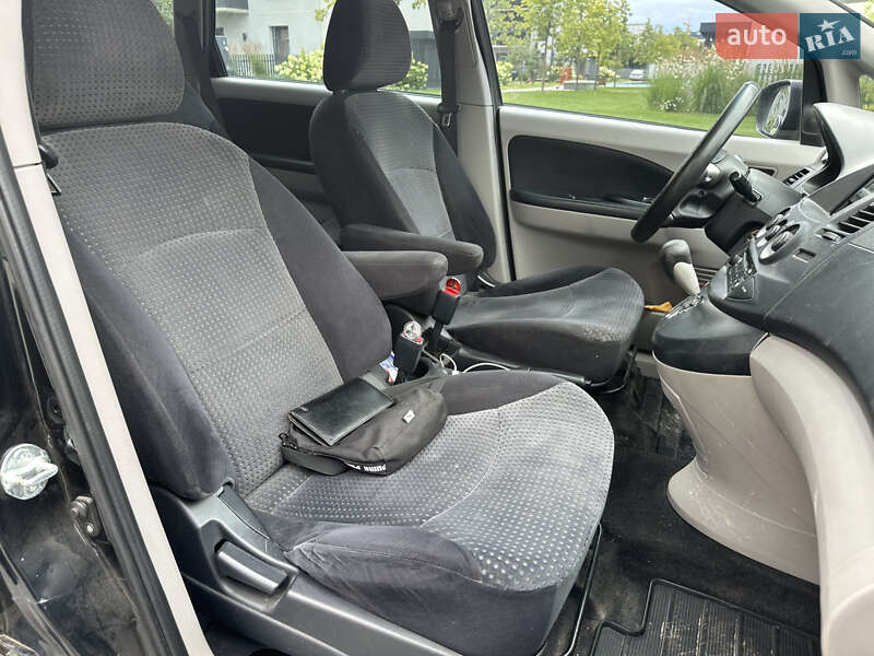 Минивэн Mitsubishi Grandis 2007 в Луцке
