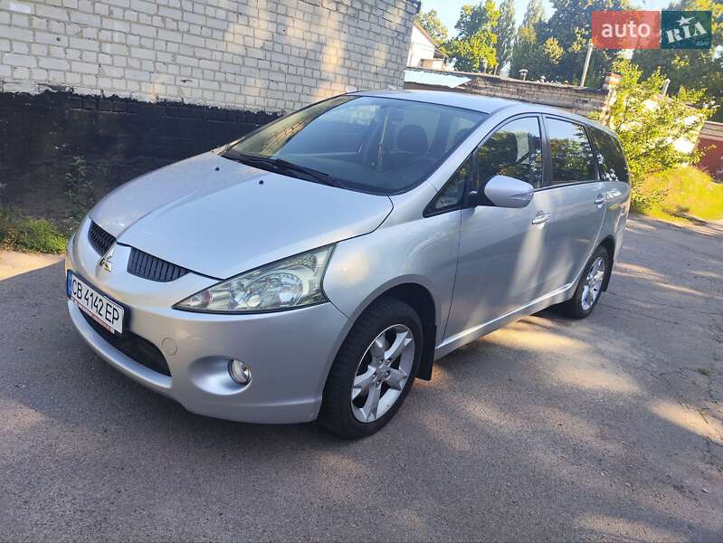 Минивэн Mitsubishi Grandis 2008 в Чернигове фото 13 Минивэн Mitsubishi Grandis 2008 в Чернигове