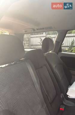 Минивэн Mitsubishi Grandis 2007 в 