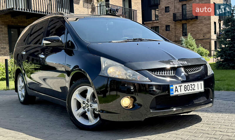 Мінівен Mitsubishi Grandis 2007 в Івано-Франківську
