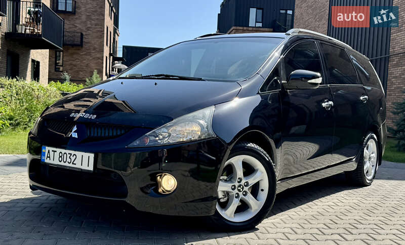 Мінівен Mitsubishi Grandis 2007 в Івано-Франківську