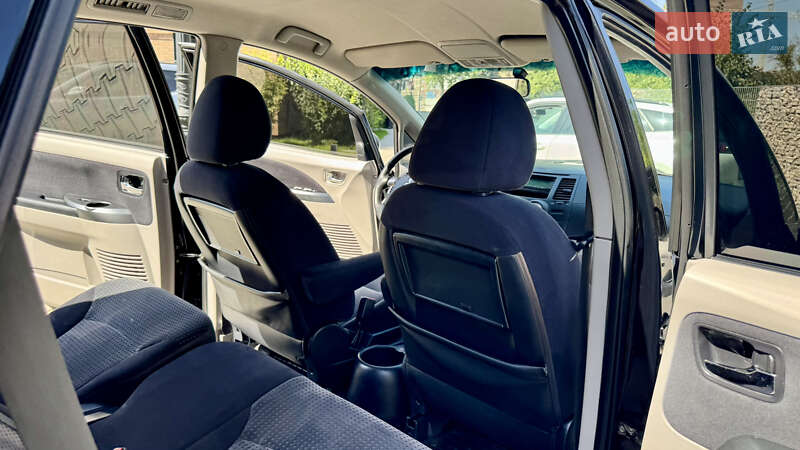 Мінівен Mitsubishi Grandis 2007 в Івано-Франківську