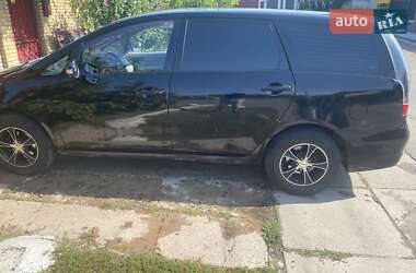 Минивэн Mitsubishi Grandis 2008 в 