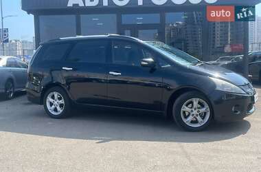 Мінівен Mitsubishi Grandis 2008 в Києві