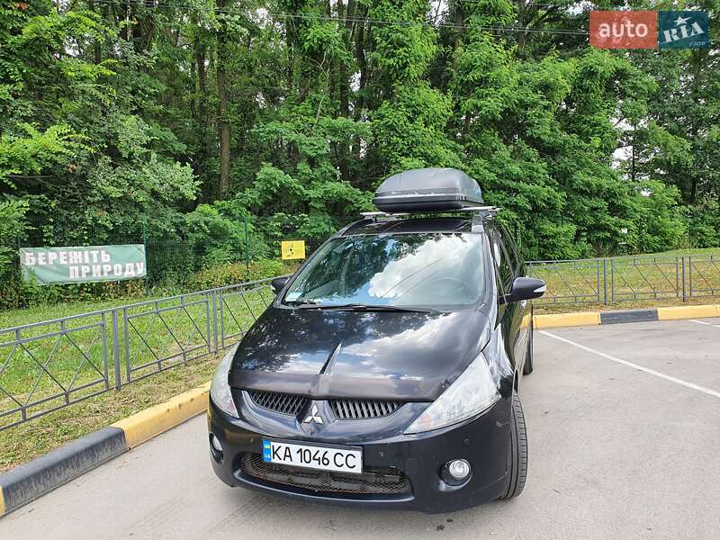 Mitsubishi Grandis 2009