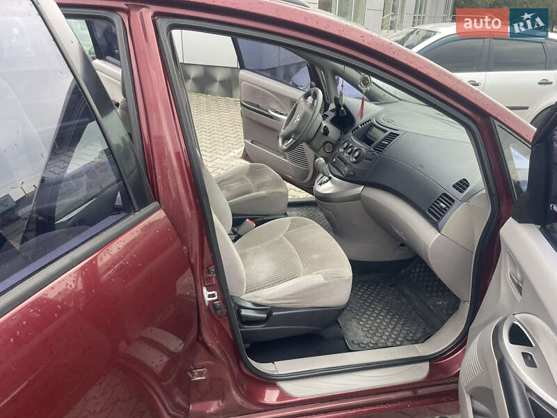 Мінівен Mitsubishi Grandis 2005 в Хмельницькому фото 12 Мінівен Mitsubishi Grandis 2005 в Хмельницькому