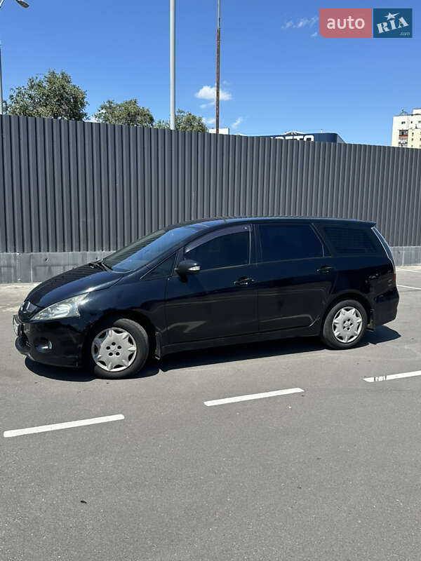 Мінівен Mitsubishi Grandis 2007 в Києві фото 5 Мінівен Mitsubishi Grandis 2007 в Києві