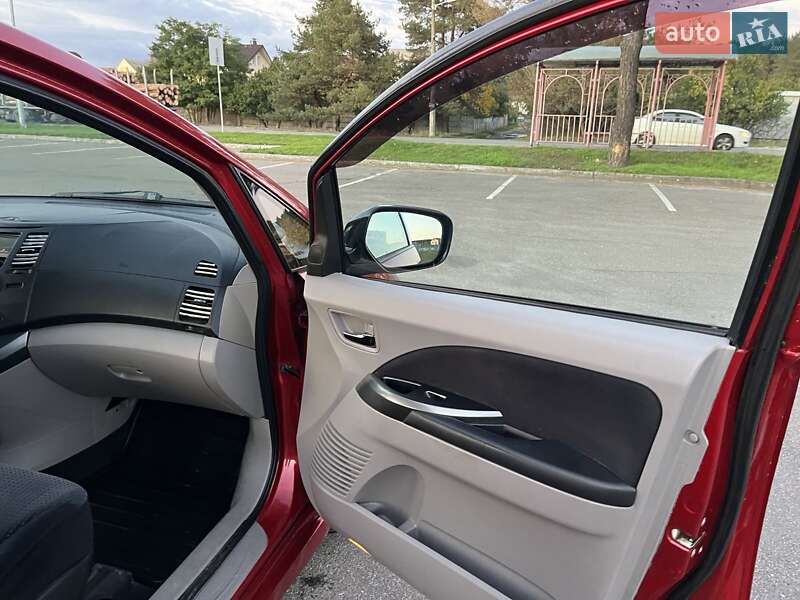 Минивэн Mitsubishi Grandis 2007 в Киеве