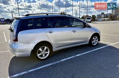 Минивэн Mitsubishi Grandis 2005 в 