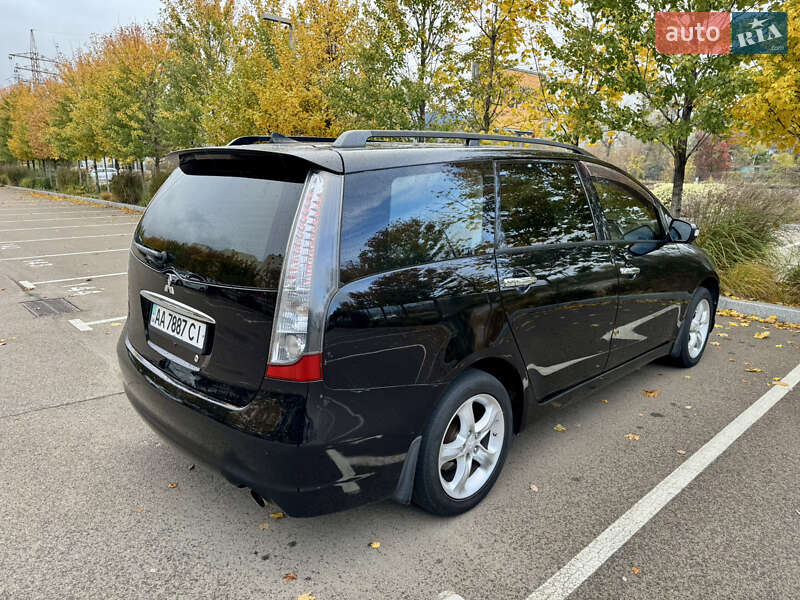 Мінівен Mitsubishi Grandis 2007 в Києві фото 11 Мінівен Mitsubishi Grandis 2007 в Києві