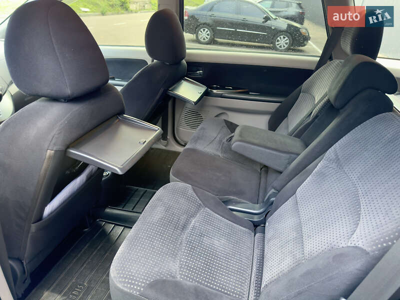 Мінівен Mitsubishi Grandis 2007 в Києві фото 23 Мінівен Mitsubishi Grandis 2007 в Києві