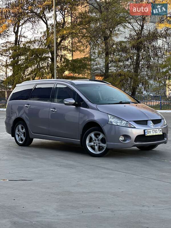 Мінівен Mitsubishi Grandis 2005 в Одесі фото 2 Мінівен Mitsubishi Grandis 2005 в Одесі