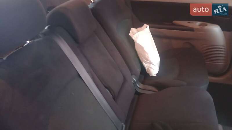 Минивэн Mitsubishi Grandis 2007 в Стрые