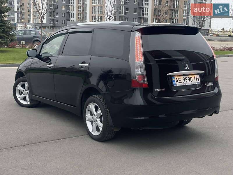 Минивэн Mitsubishi Grandis 2008 в Днепре фото 6 Минивэн Mitsubishi Grandis 2008 в Днепре