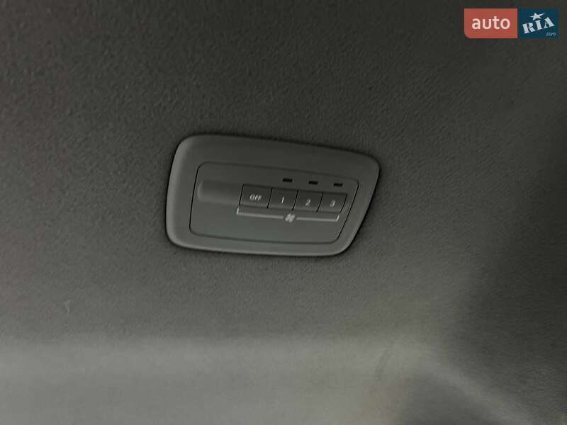 Минивэн Mitsubishi Grandis 2008 в Черновцах