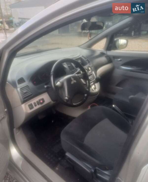 Минивэн Mitsubishi Grandis 2008 в Первомайске