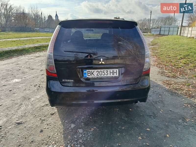 Минивэн Mitsubishi Grandis 2008 в Остроге фото 4 Минивэн Mitsubishi Grandis 2008 в Остроге