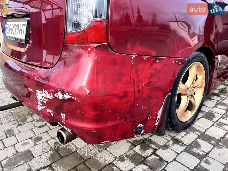 Минивэн Mitsubishi Grandis 2004 в Гатном фото 16 Минивэн Mitsubishi Grandis 2004 в Гатном