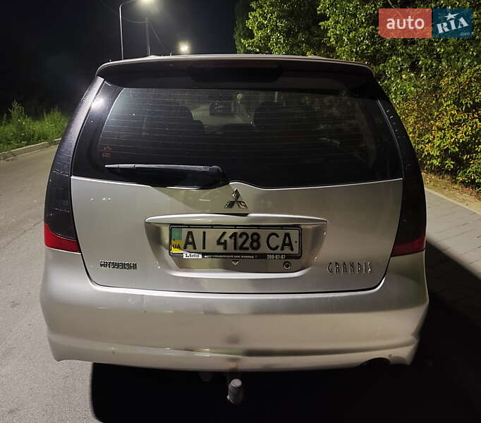 Минивэн Mitsubishi Grandis 2008 в Киеве