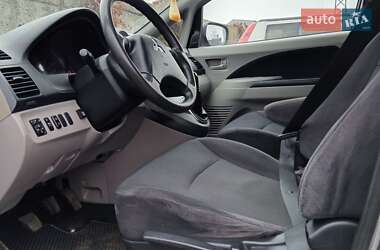 Мінівен Mitsubishi Grandis 2007 в Чернігові