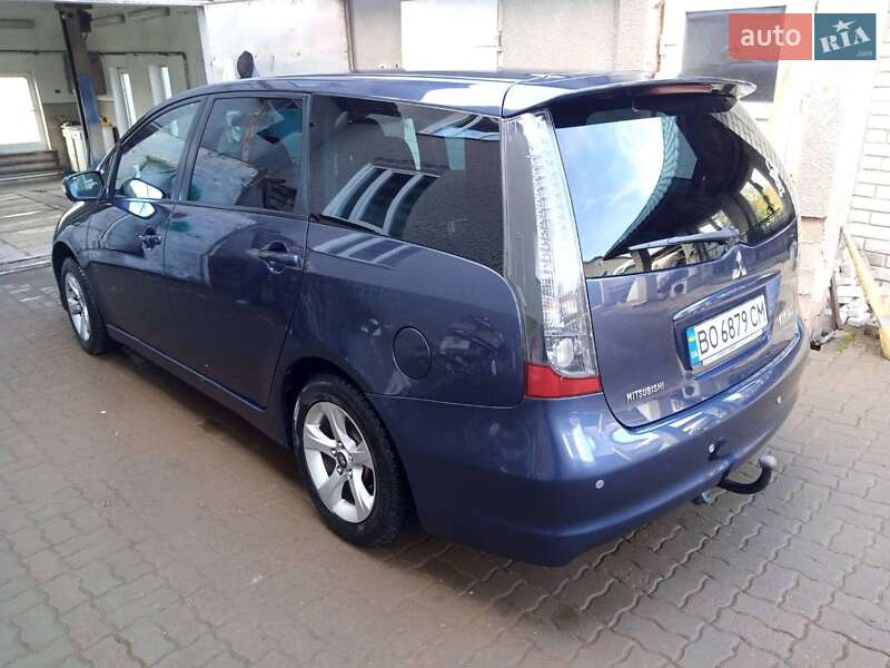 Минивэн Mitsubishi Grandis 2008 в Теребовле