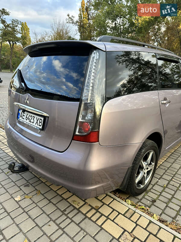 Мінівен Mitsubishi Grandis 2006 в Нікополі
