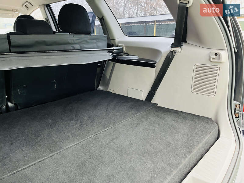 Мінівен Mitsubishi Grandis 2007 в Кам'янському