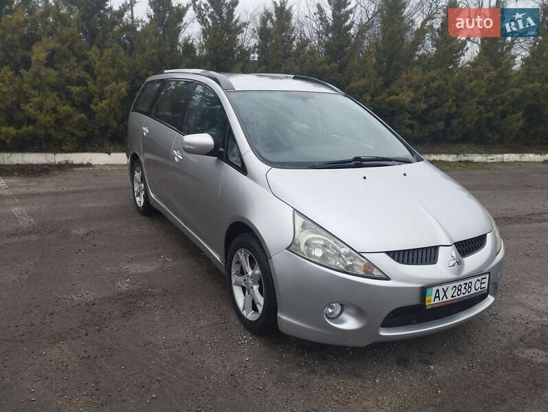Mitsubishi Grandis 2009 Mitsubishi Grandis 2009