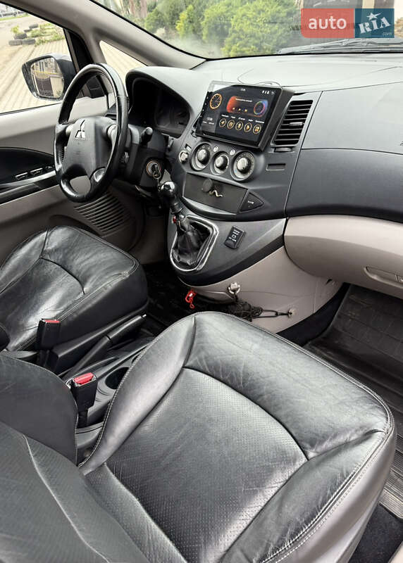 Минивэн Mitsubishi Grandis 2006 в Одессе фото 9 Минивэн Mitsubishi Grandis 2006 в Одессе