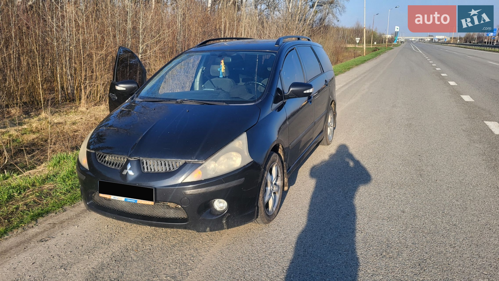 Mitsubishi Grandis 2006