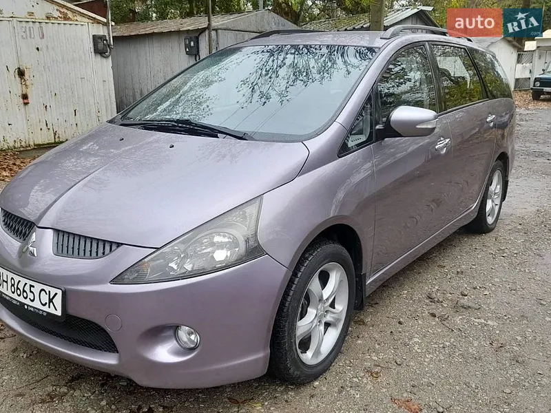 Mitsubishi Grandis