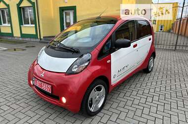 Хэтчбек Mitsubishi i-MiEV 2011 в Стрые