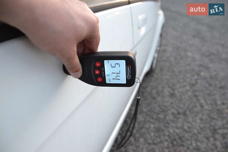 Хетчбек Mitsubishi i-MiEV 2012 в Луцьку