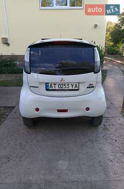 Хэтчбек Mitsubishi i-MiEV 2011 в Ивано-Франковске