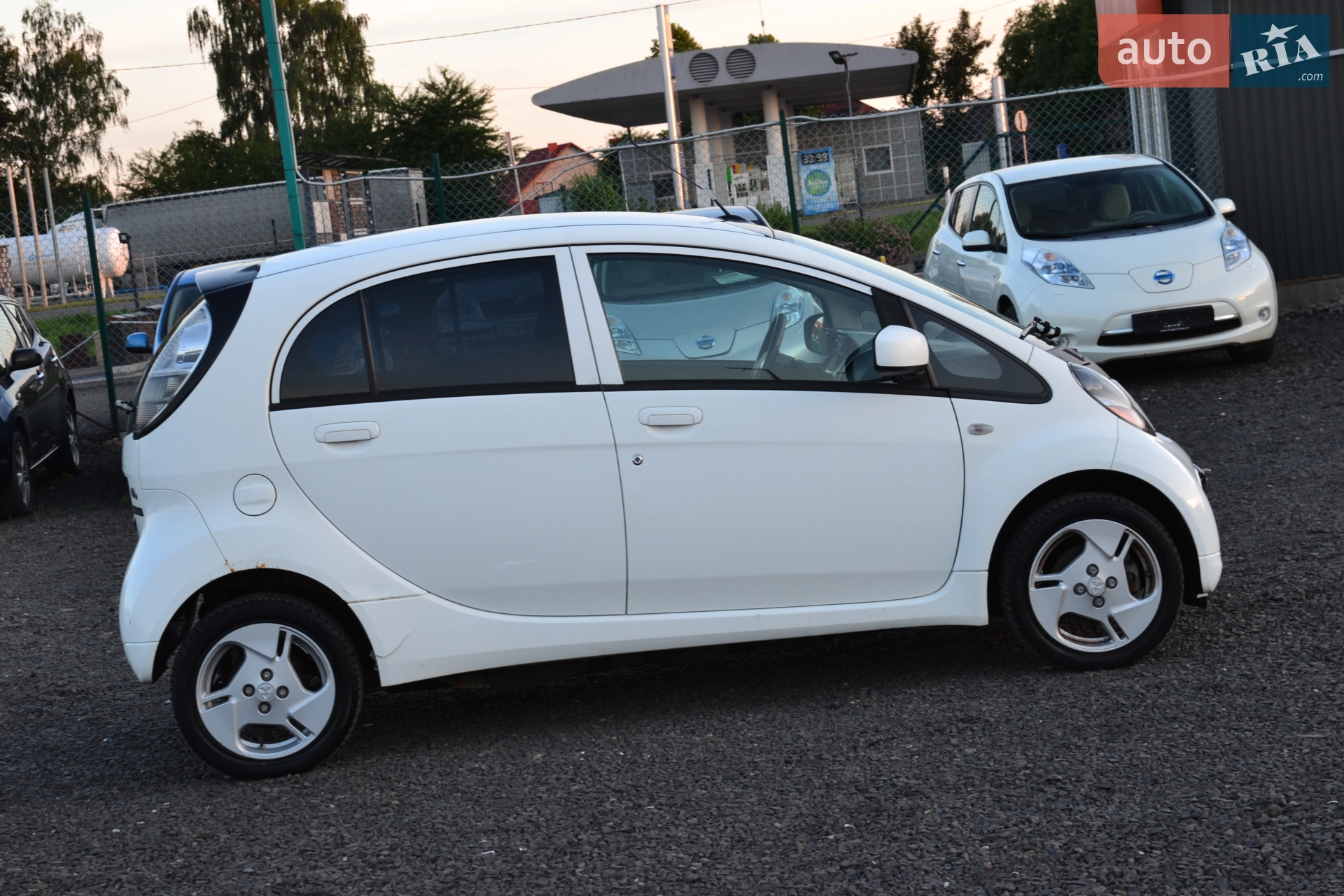 2011 Mitsubishi i-MiEV - мініатюра 6