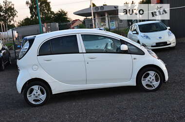 Хэтчбек Mitsubishi i-MiEV 2011 в Луцке