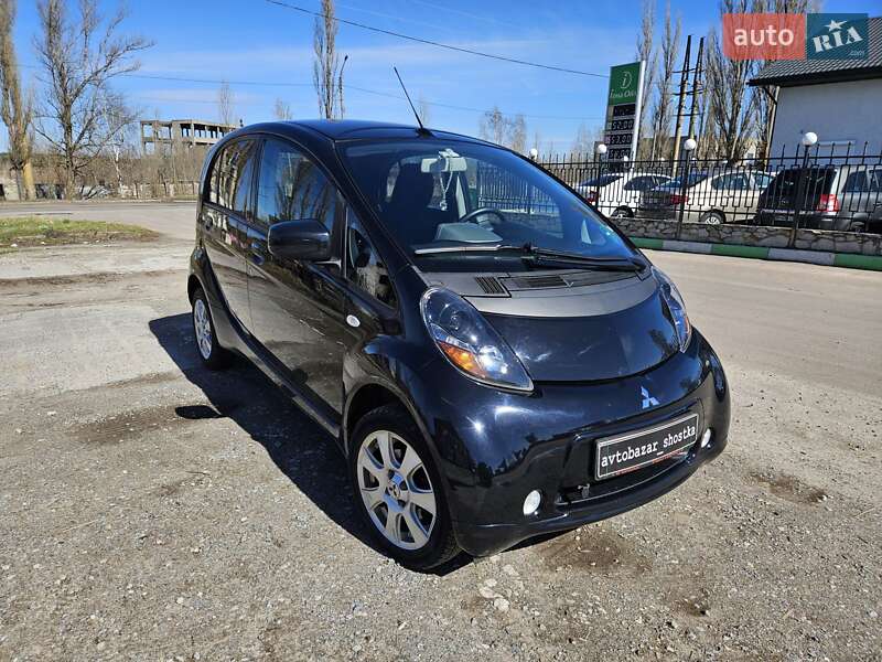 Хэтчбек Mitsubishi i-MiEV 2010 в Шостке