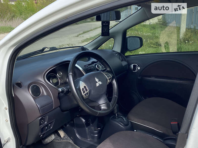 Хэтчбек Mitsubishi i-MiEV 2015 в Тернополе