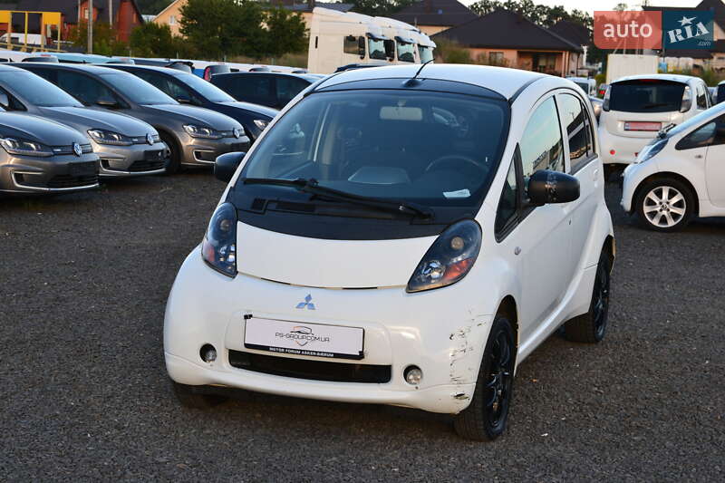 Mitsubishi i-MiEV 2012